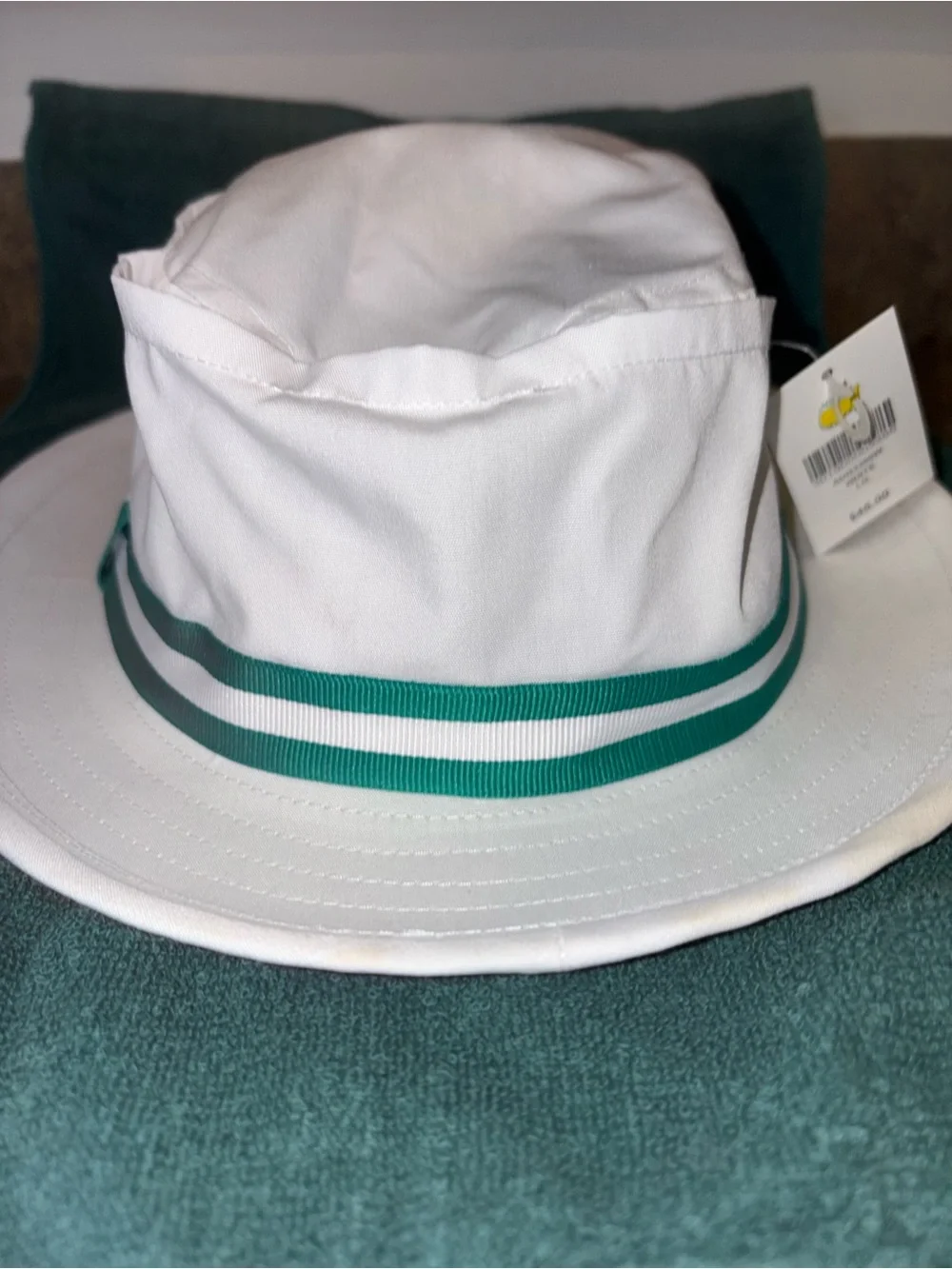 NWT Masters White Bucket Hat with Green Stripe and Logo